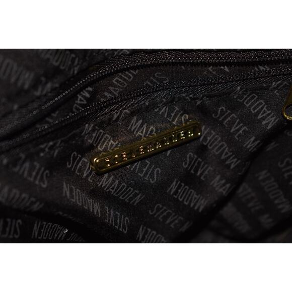 STEVE MADDEN $88 Faith Saffiano Small Leather Crossbody Black - Picture 4 of 5